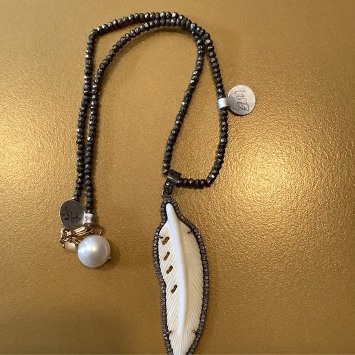 Pave Diamond w/ horn feather necklace #113