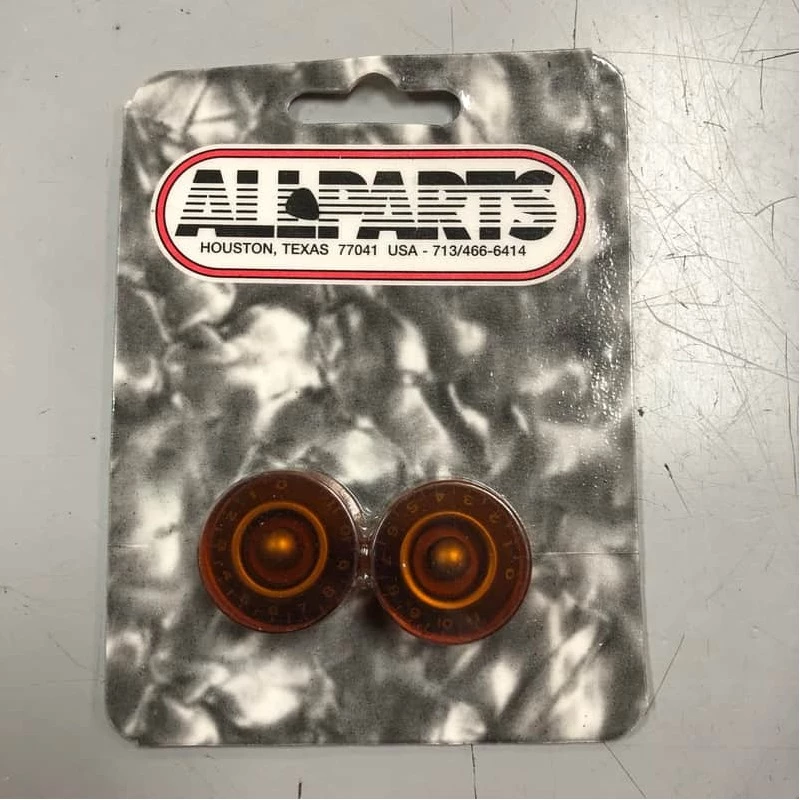 Allparts PK-0132-022 Set of 2 Amber 0-11 Speed Knobs